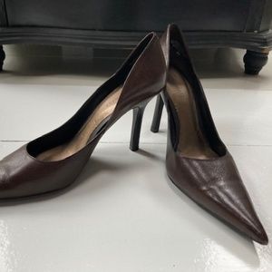 Who doesn't need a basic Brown leather pump?